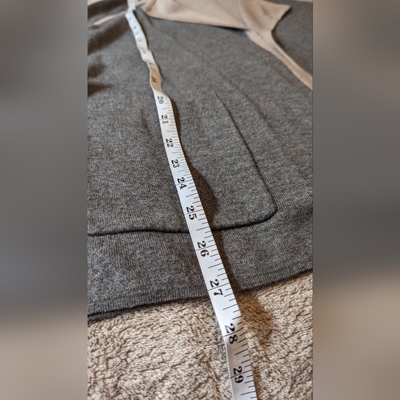 Betty Barclay grey/tan knitted cardigan XL - Picture 3 of 8